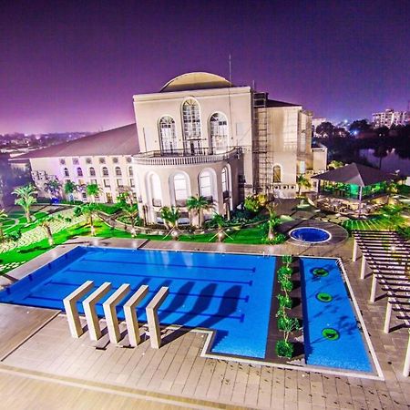 Club Paraiso Rāipur Exteriér fotografie