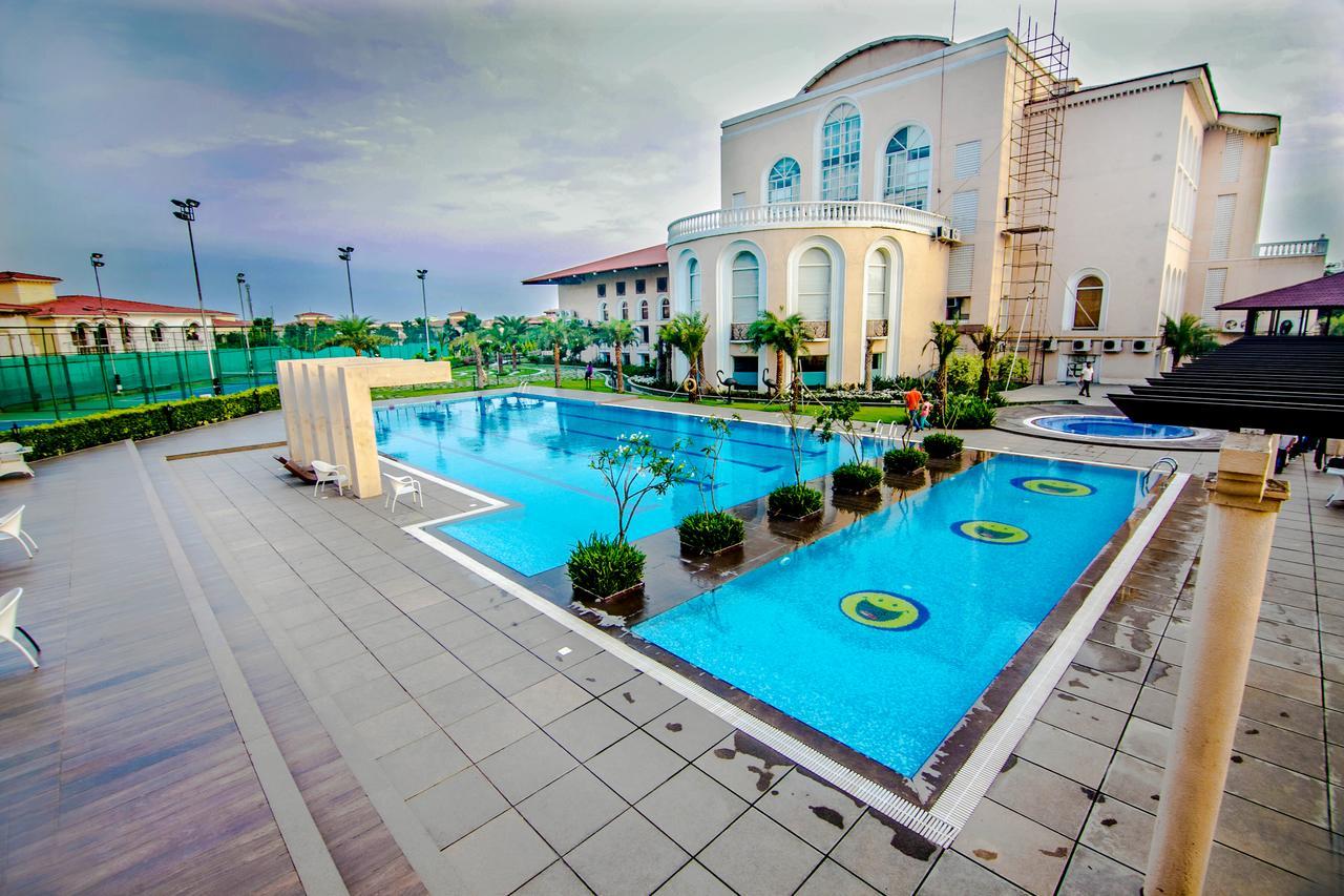 Club Paraiso Rāipur Exteriér fotografie