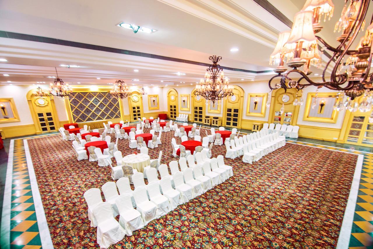 Club Paraiso Rāipur Exteriér fotografie