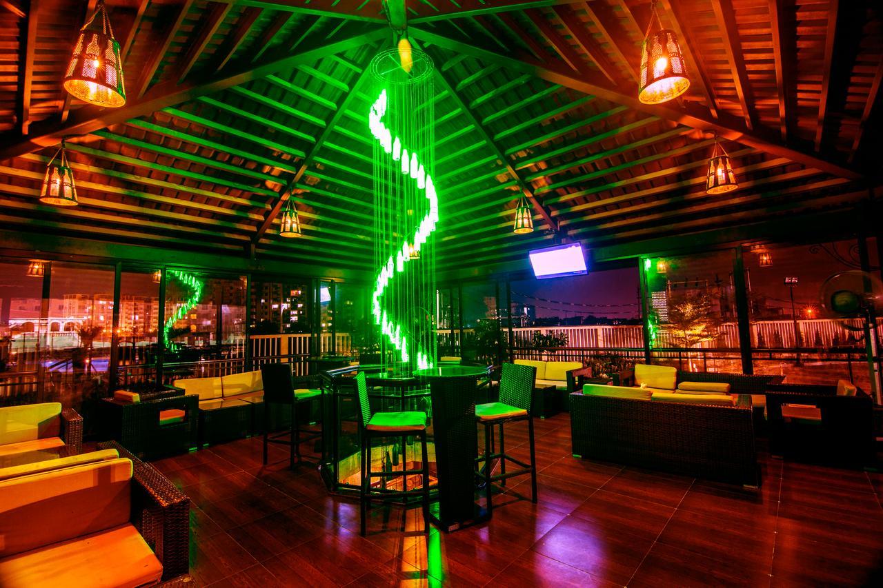 Club Paraiso Rāipur Exteriér fotografie